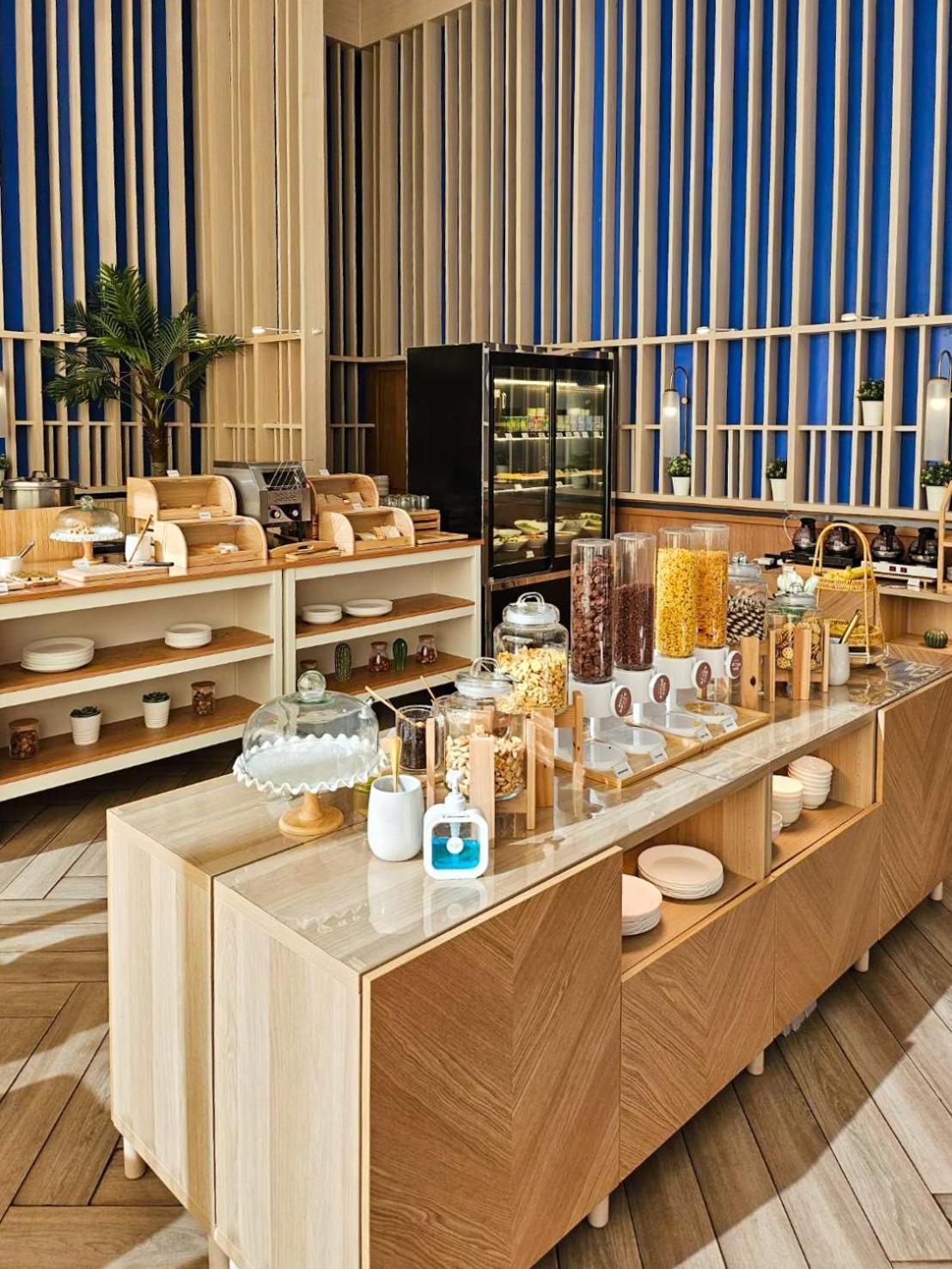 Oakwood Suites Bangkok Ngoại thất bức ảnh